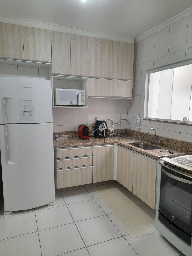 Apartamento à venda com 2 quartos, 64m² - Foto 6