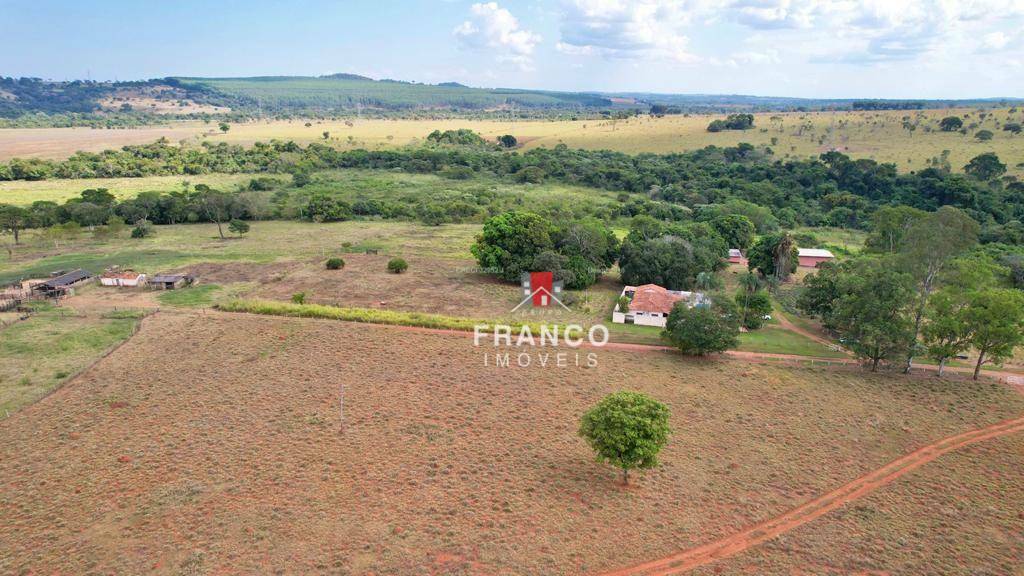 Fazenda à venda com 3 quartos, 1355200M2 - Foto 5