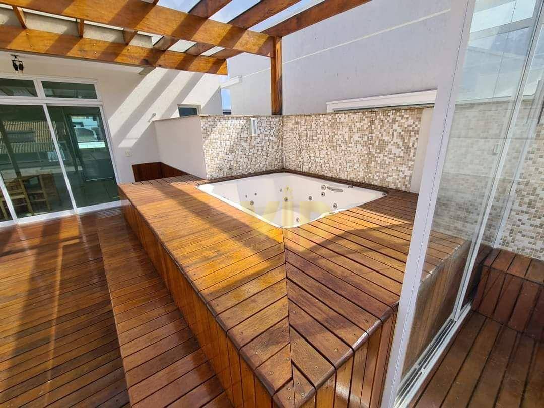 Casa à venda com 3 quartos, 250m² - Foto 2