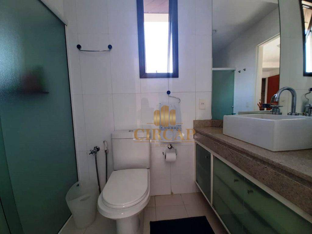 Apartamento à venda com 3 quartos, 208m² - Foto 24