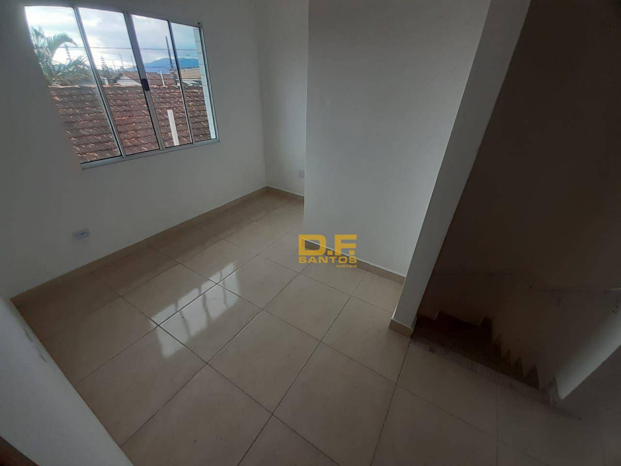 Casa à venda com 2 quartos, 1M2 - Foto 2