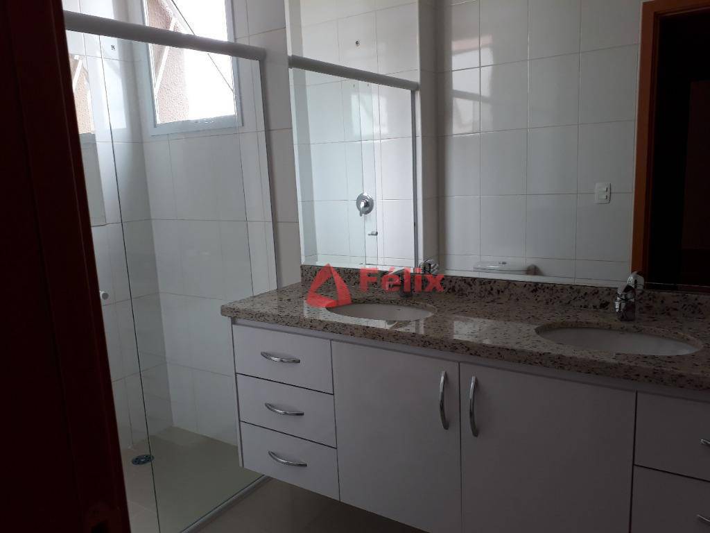 Apartamento à venda com 3 quartos, 155m² - Foto 14