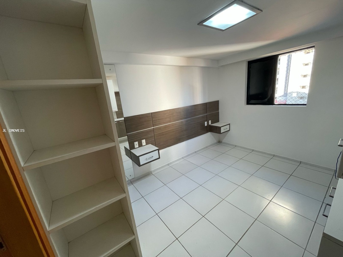 Apartamento para alugar com 2 quartos, 57m² - Foto 14