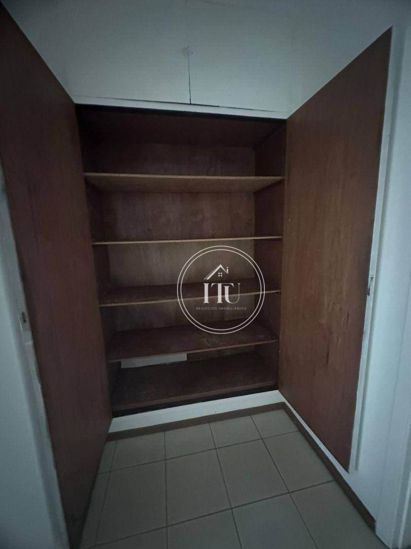 Casa para alugar com 6 quartos, 224m² - Foto 14