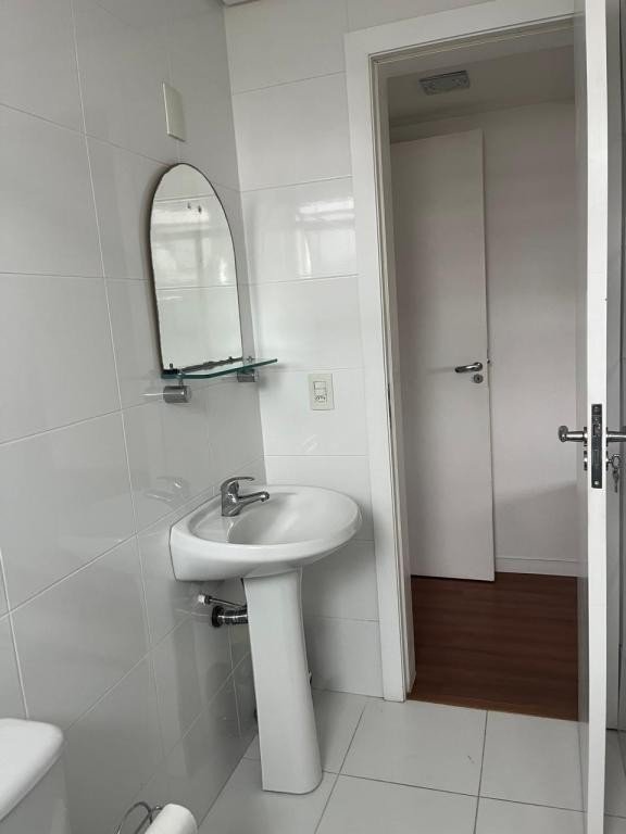 Apartamento à venda com 2 quartos, 81m² - Foto 13