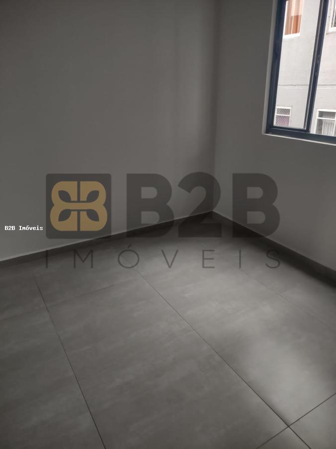 Apartamento à venda com 2 quartos, 43m² - Foto 5