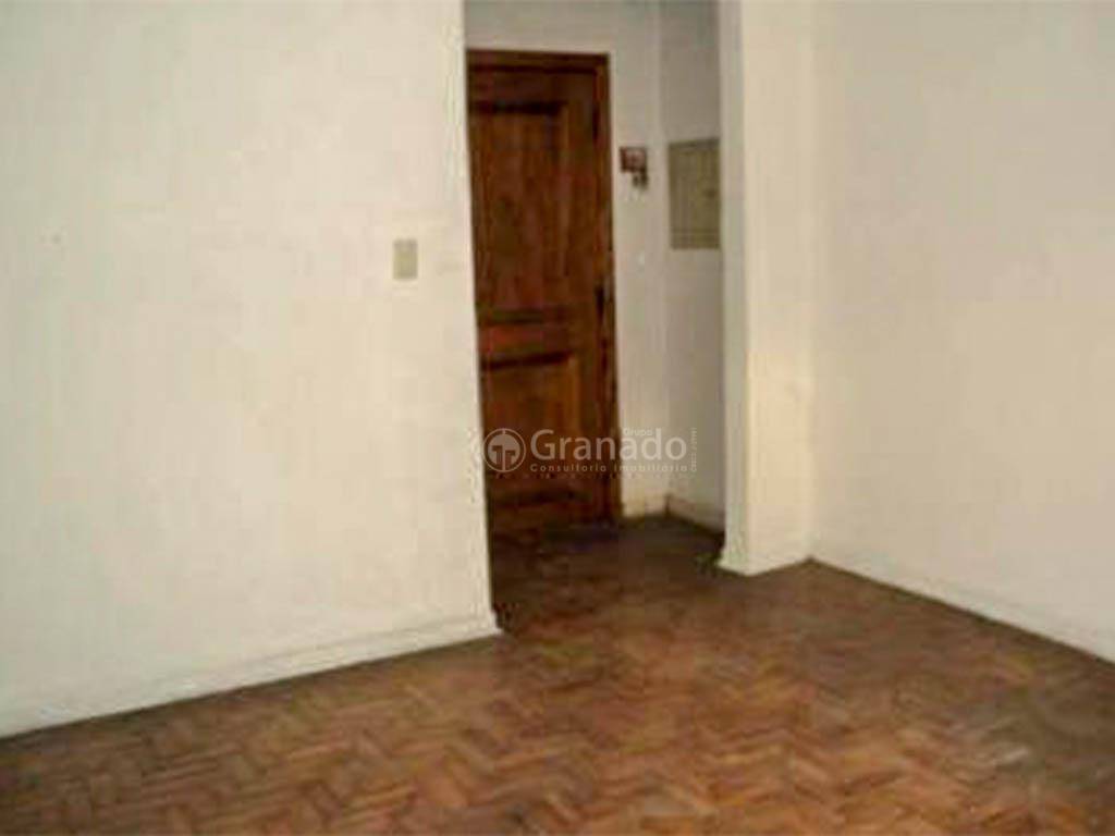 Apartamento à venda com 3 quartos, 93m² - Foto 1