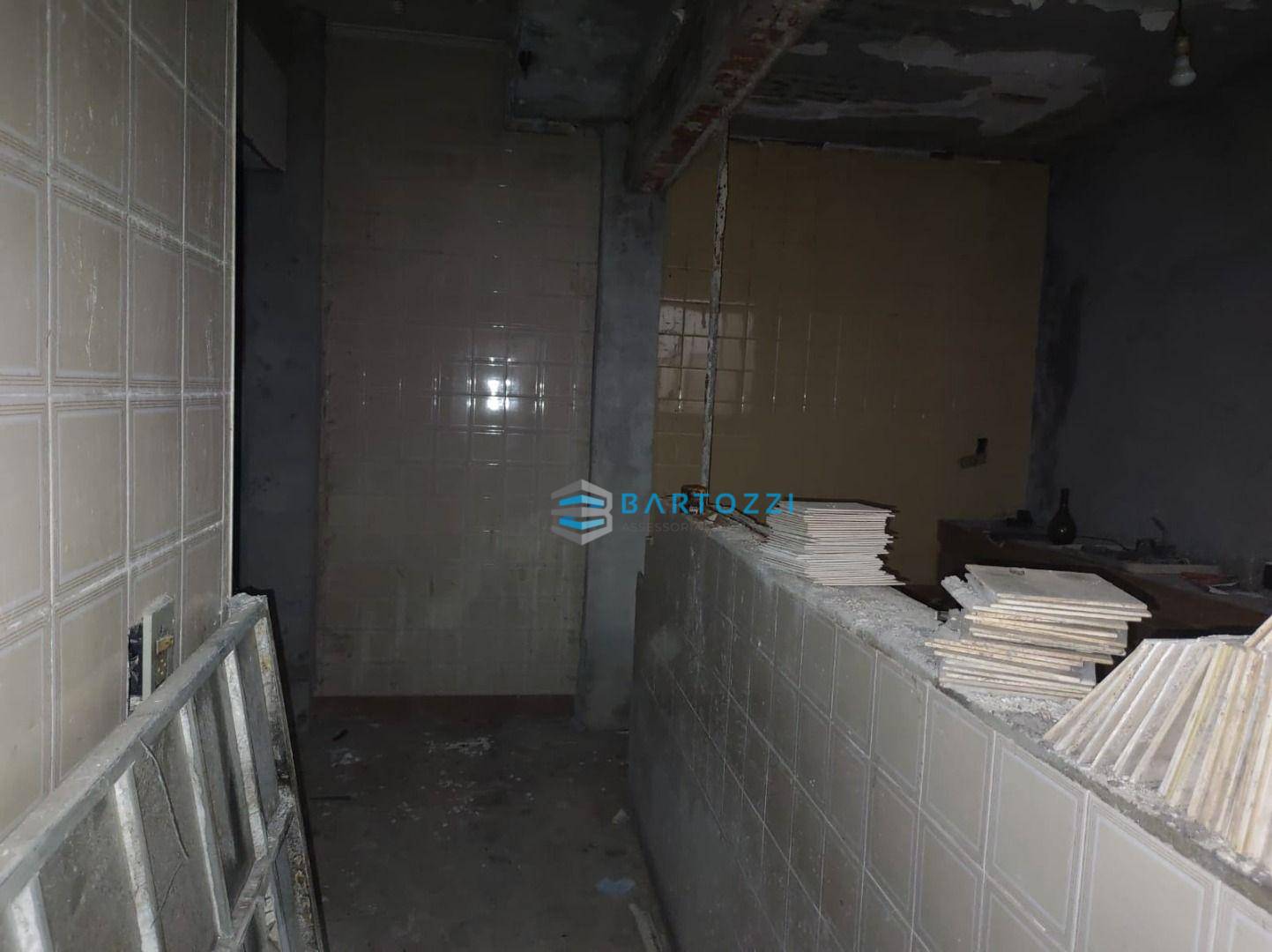 Casa à venda com 4 quartos, 122m² - Foto 6