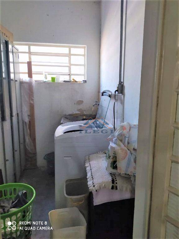 Casa à venda com 5 quartos, 600m² - Foto 23