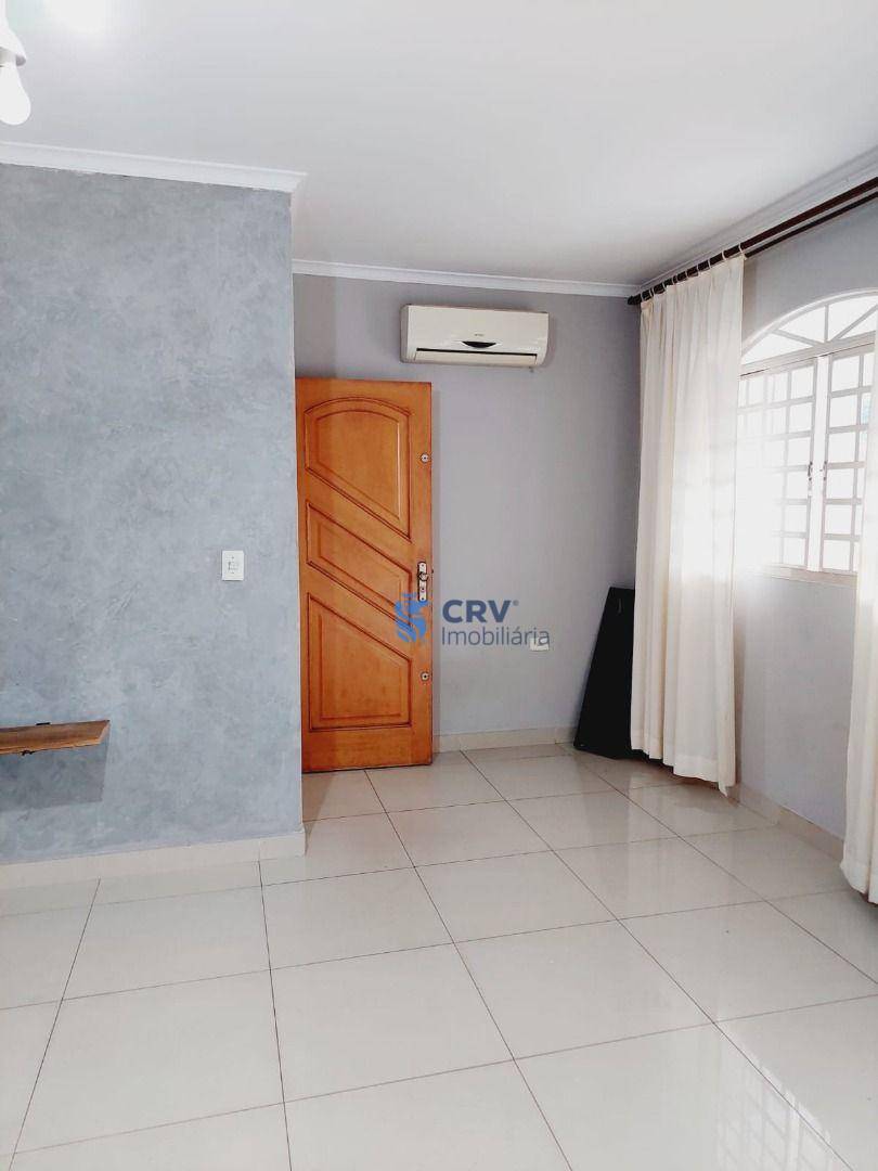 Casa à venda com 3 quartos, 274m² - Foto 6