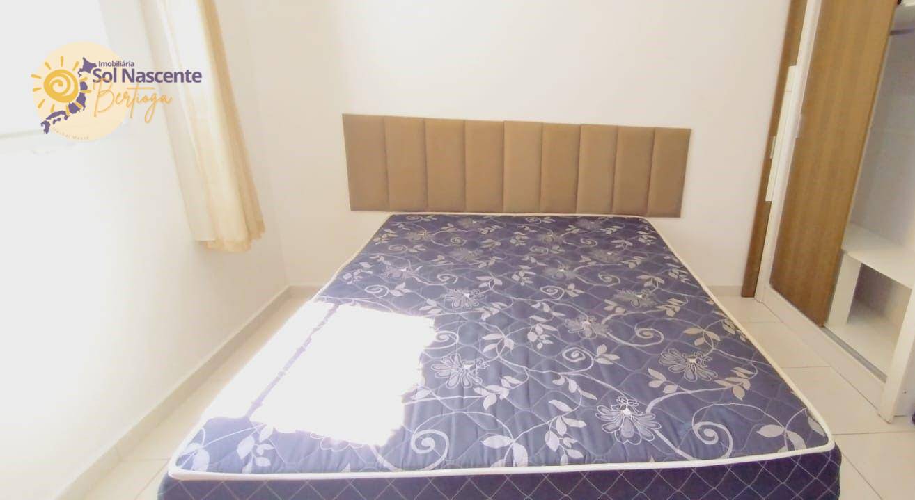 Casa à venda e aluguel com 3 quartos, 81m² - Foto 16