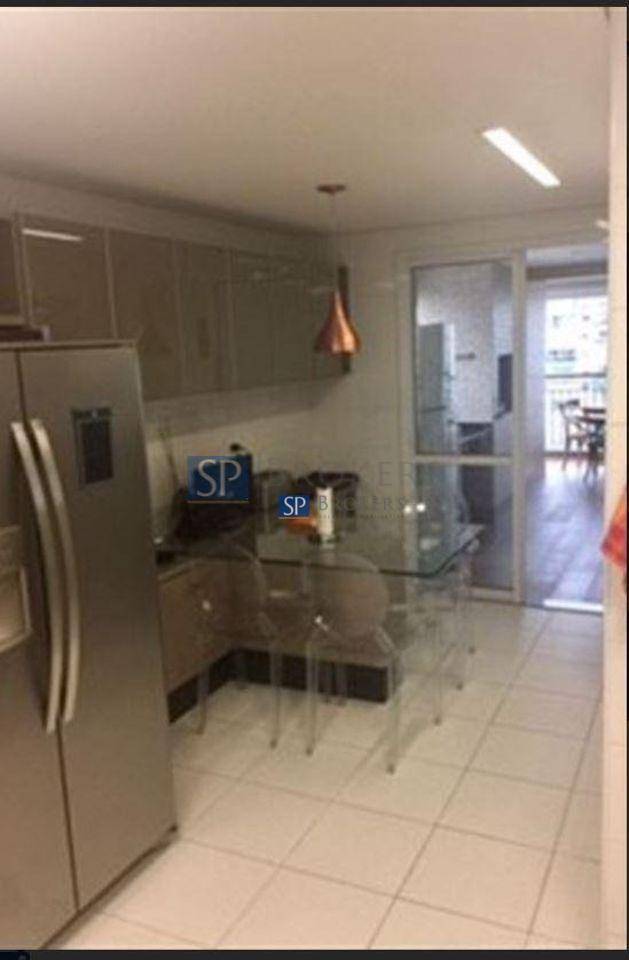 Apartamento à venda com 3 quartos, 258m² - Foto 15