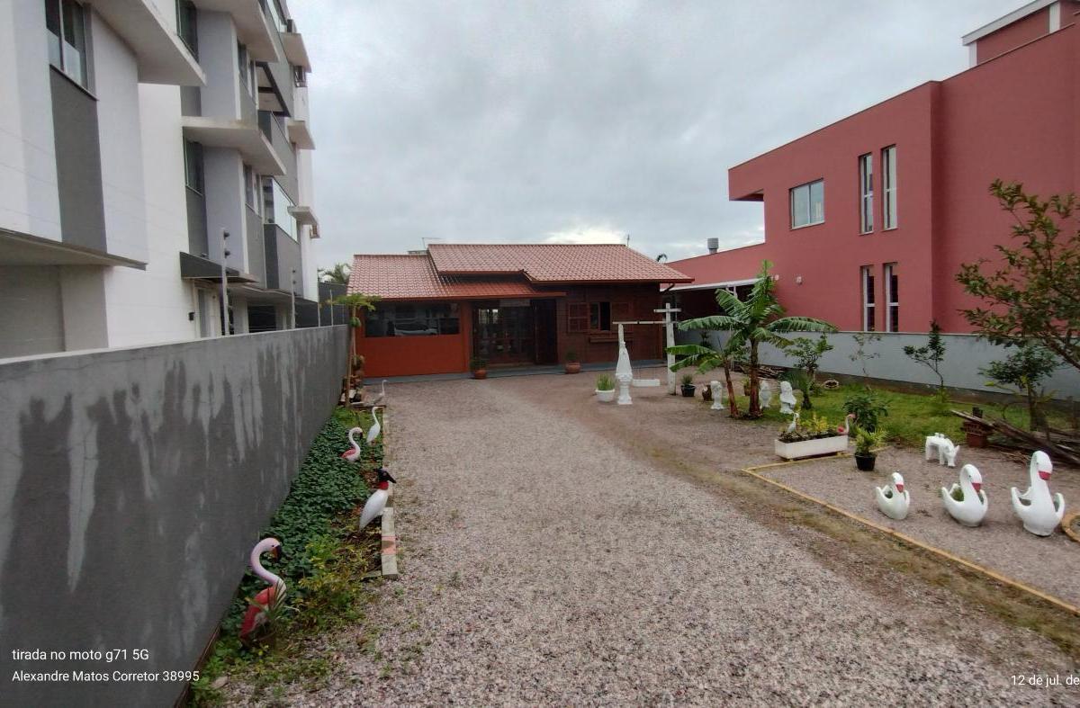 Casa à venda com 2 quartos, 98m² - Foto 5