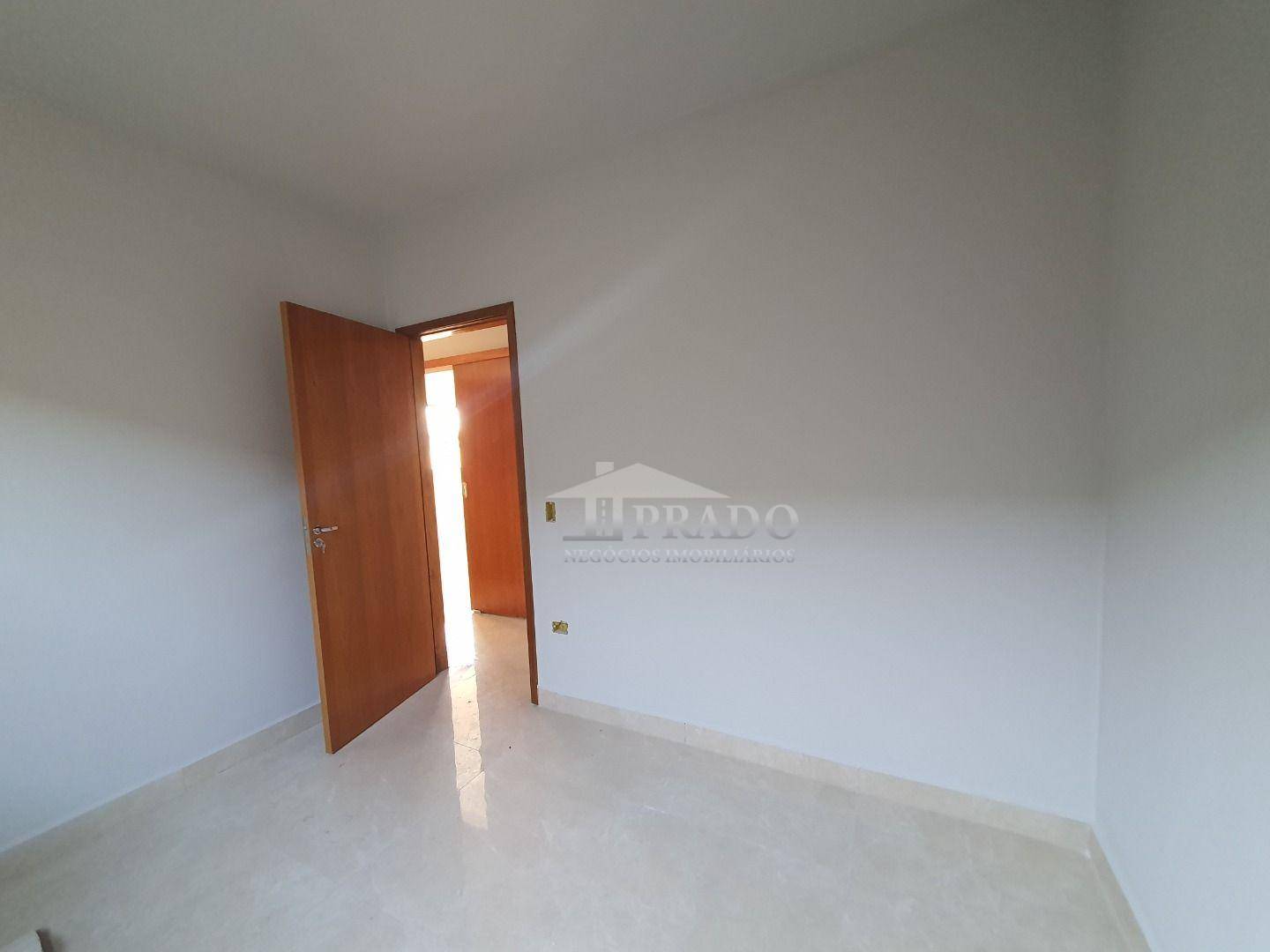 Casa à venda com 3 quartos, 76m² - Foto 17