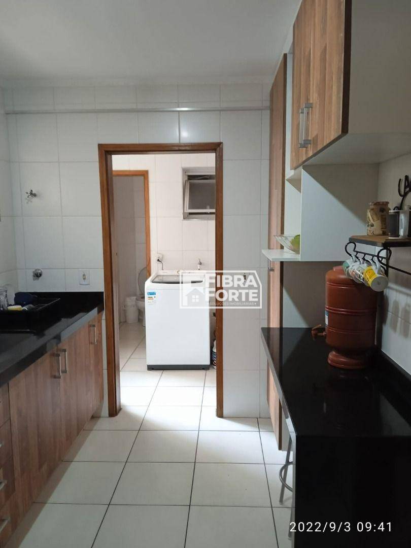 Apartamento à venda com 2 quartos, 70m² - Foto 8