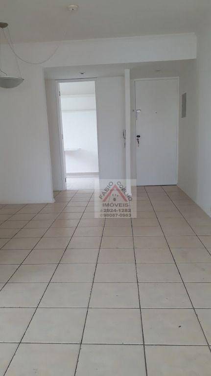 Apartamento à venda com 3 quartos, 64m² - Foto 15