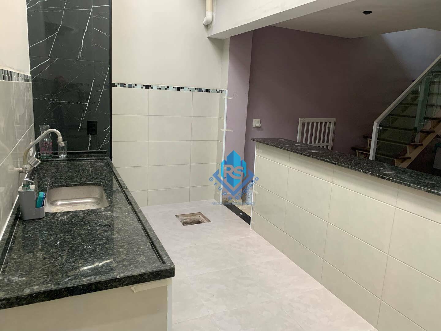 Sobrado à venda com 3 quartos, 256m² - Foto 5