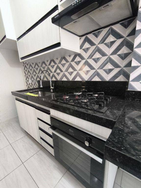 Apartamento para alugar com 2 quartos, 60m² - Foto 27