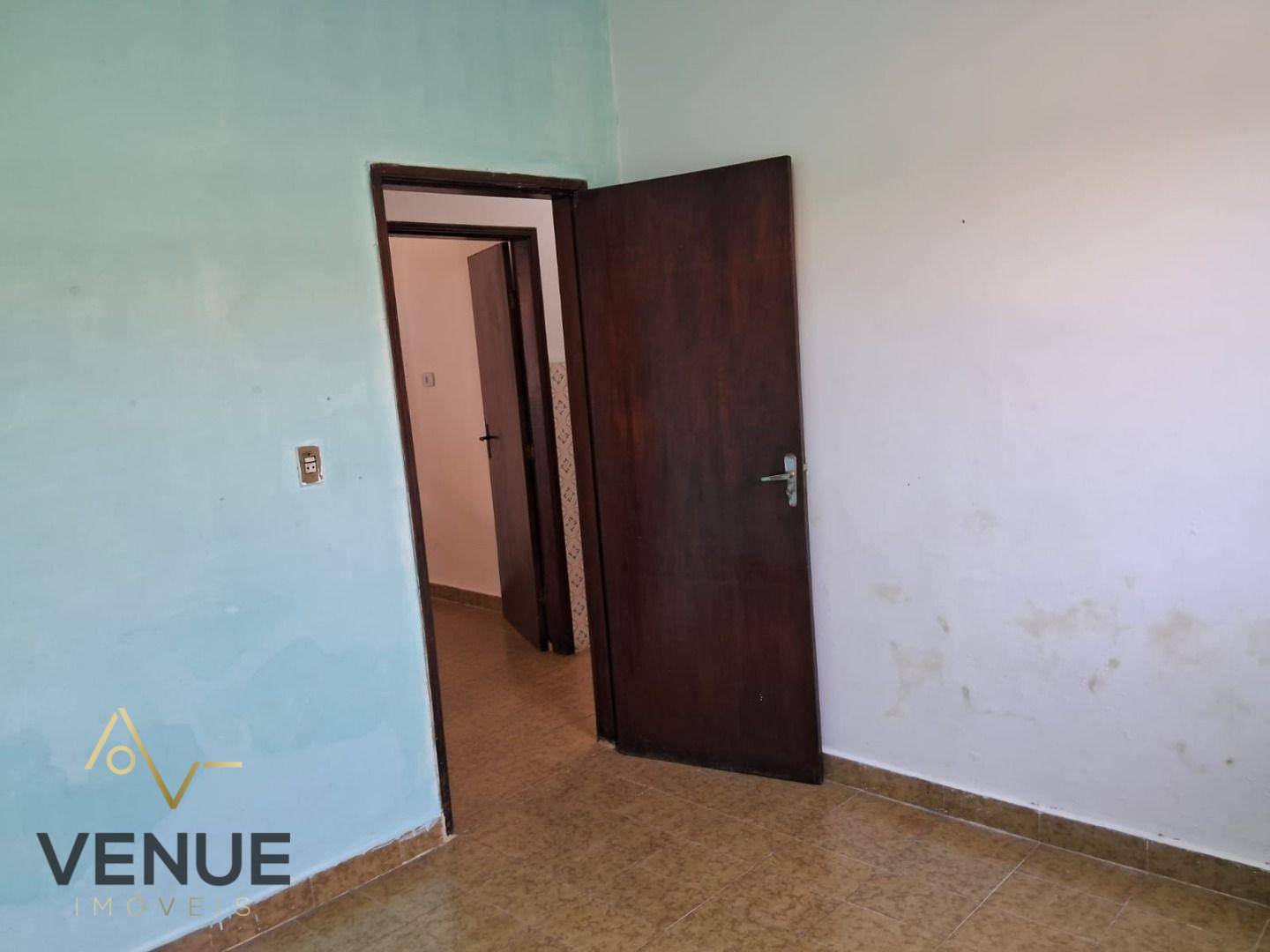 Casa à venda com 3 quartos, 250m² - Foto 26