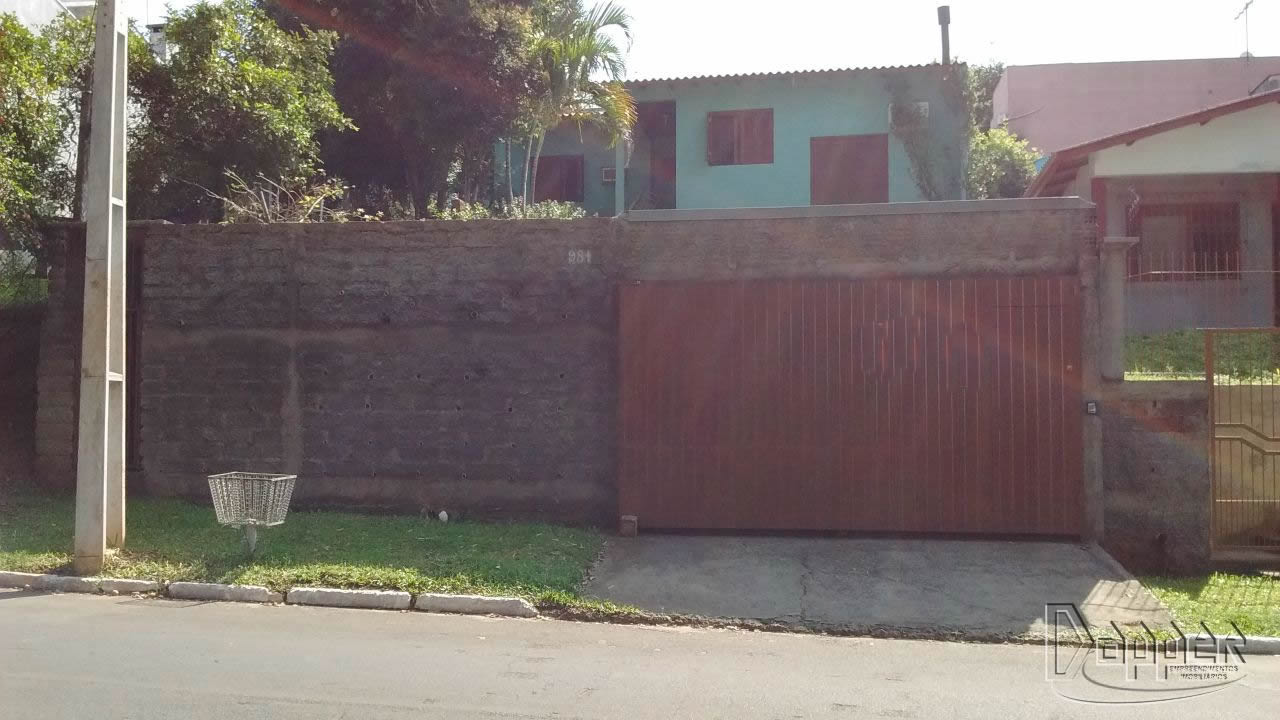 Casa à venda com 3 quartos, 140m² - Foto 1