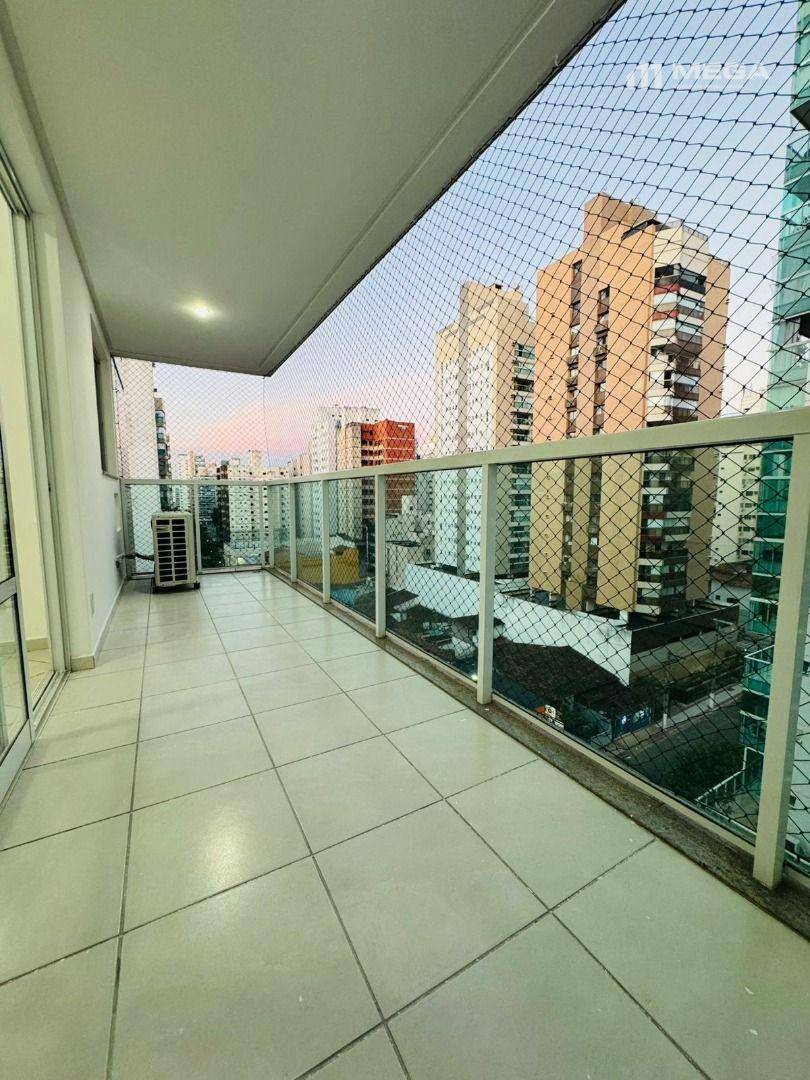 Apartamento à venda com 2 quartos, 67m² - Foto 4