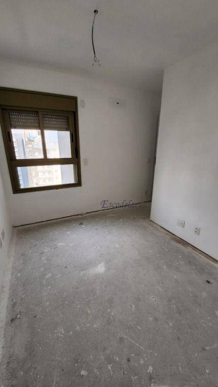 Apartamento à venda com 3 quartos, 149m² - Foto 32