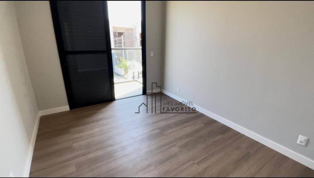 Casa à venda com 3 quartos, 210m² - Foto 10