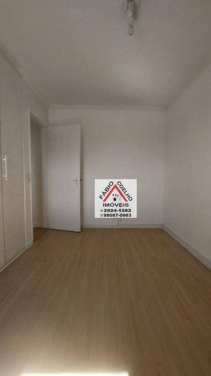 Apartamento à venda com 2 quartos, 65m² - Foto 15