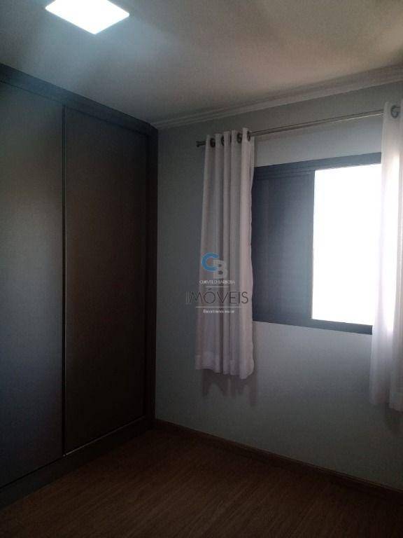 Apartamento à venda com 2 quartos, 67m² - Foto 11