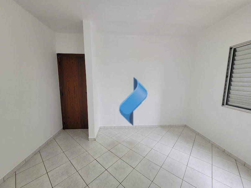 Apartamento para alugar com 1 quarto, 50m² - Foto 11