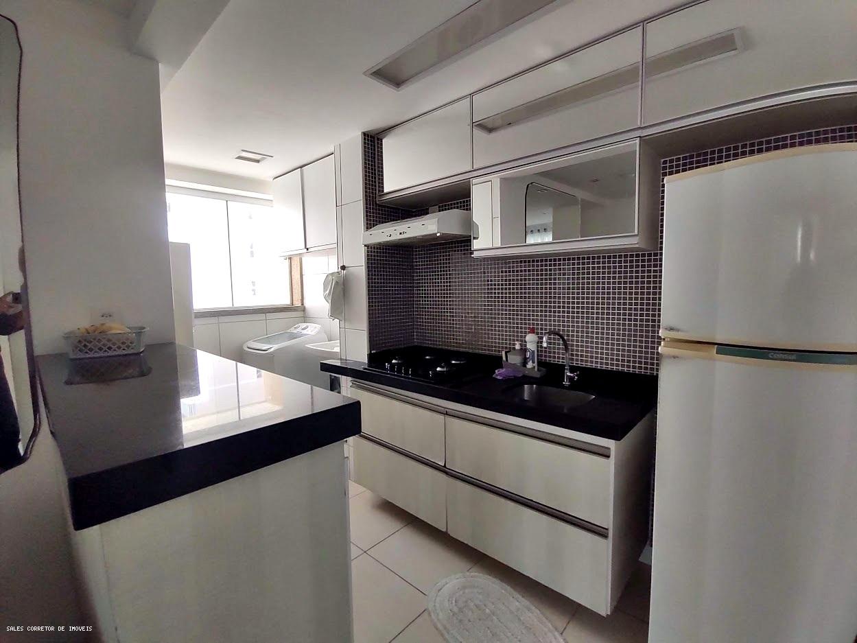 Apartamento à venda com 3 quartos, 76m² - Foto 3