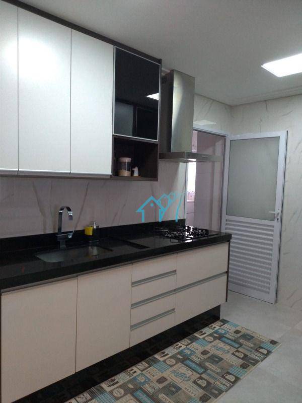 Apartamento à venda com 3 quartos, 125m² - Foto 2