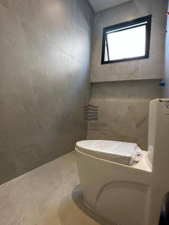 Casa à venda com 3 quartos, 193m² - Foto 20