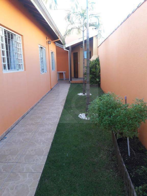 Casa à venda com 3 quartos, 140m² - Foto 16