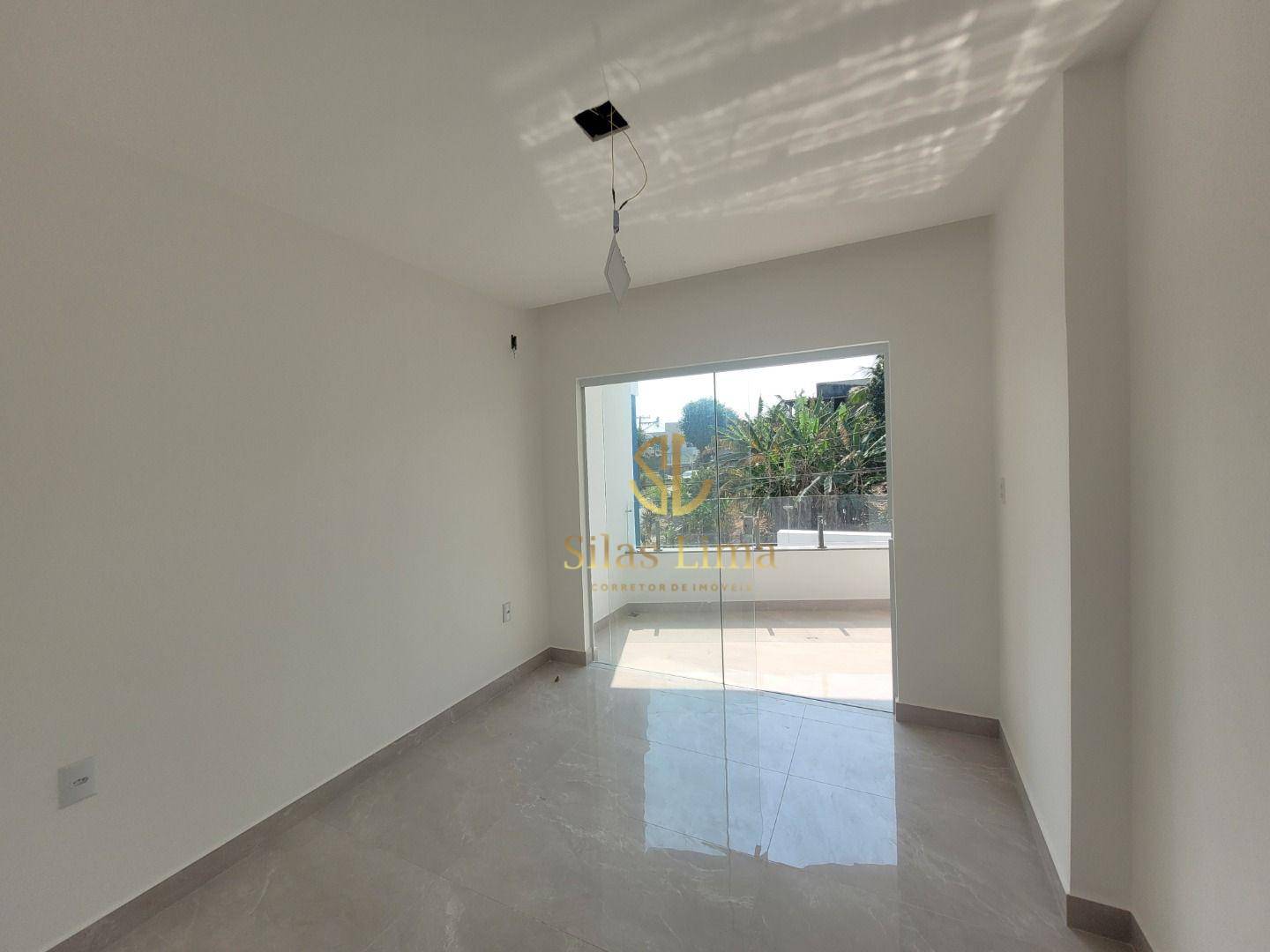 Casa à venda com 4 quartos, 210m² - Foto 23