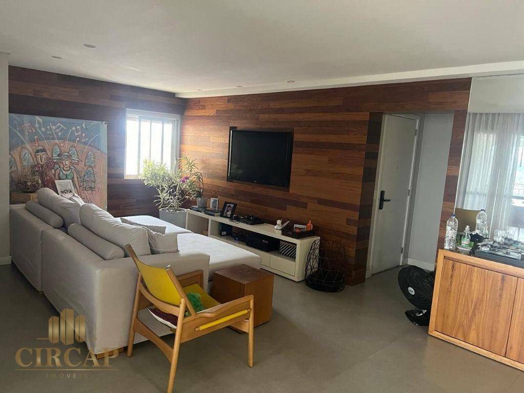 Apartamento à venda com 3 quartos, 142m² - Foto 5