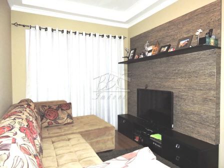 Apartamento à venda com 2 quartos, 69m² - Foto 2