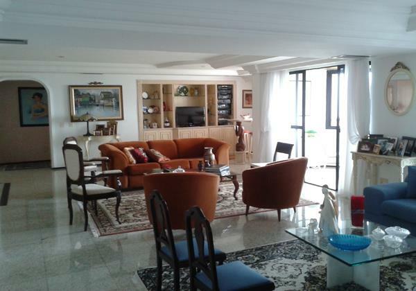 Apartamento à venda com 4 quartos, 207m² - Foto 3