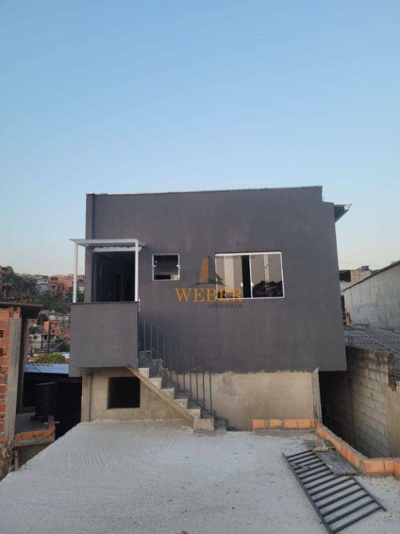 Sobrado à venda com 2 quartos, 150m² - Foto 9