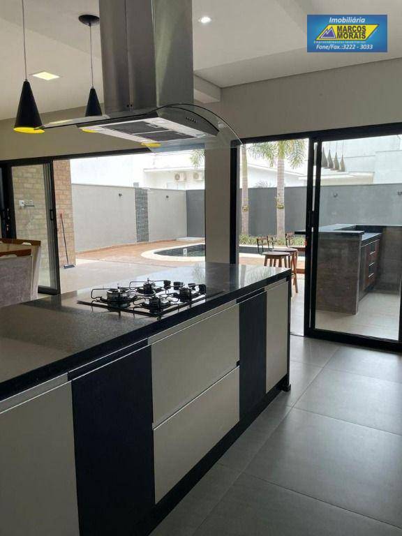 Casa de Condomínio à venda com 3 quartos, 320m² - Foto 7