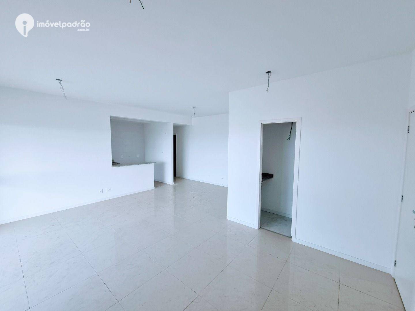 Apartamento à venda com 3 quartos, 125m² - Foto 28