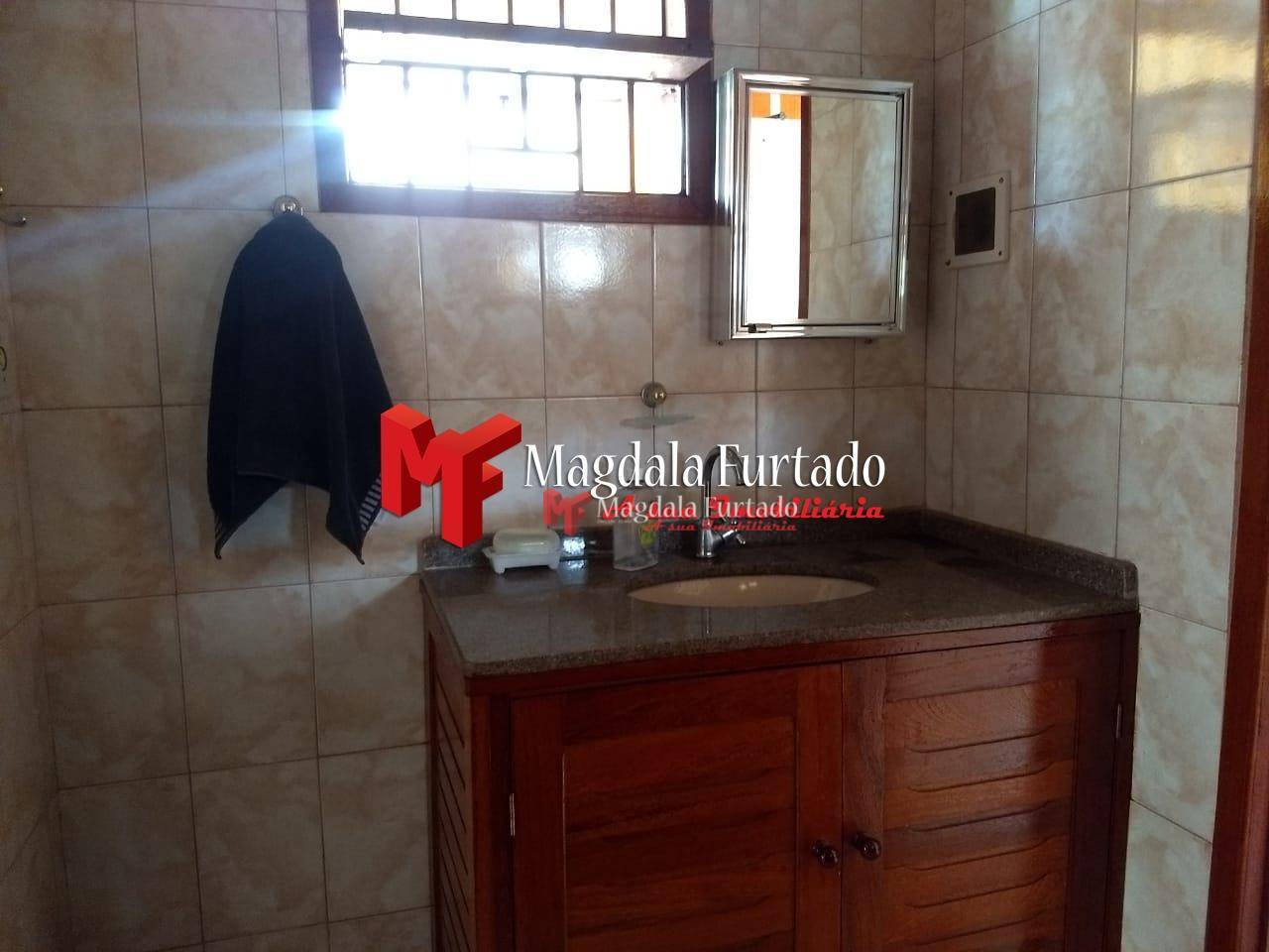 Casa à venda com 2 quartos, 450m² - Foto 13