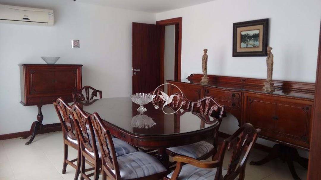 Casa de Condomínio à venda com 5 quartos, 260m² - Foto 14