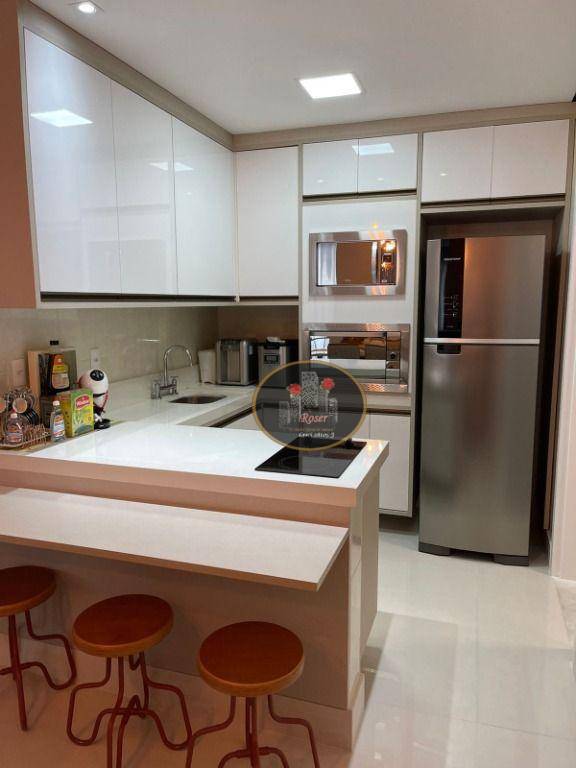 Apartamento para alugar com 1 quarto, 95m² - Foto 6