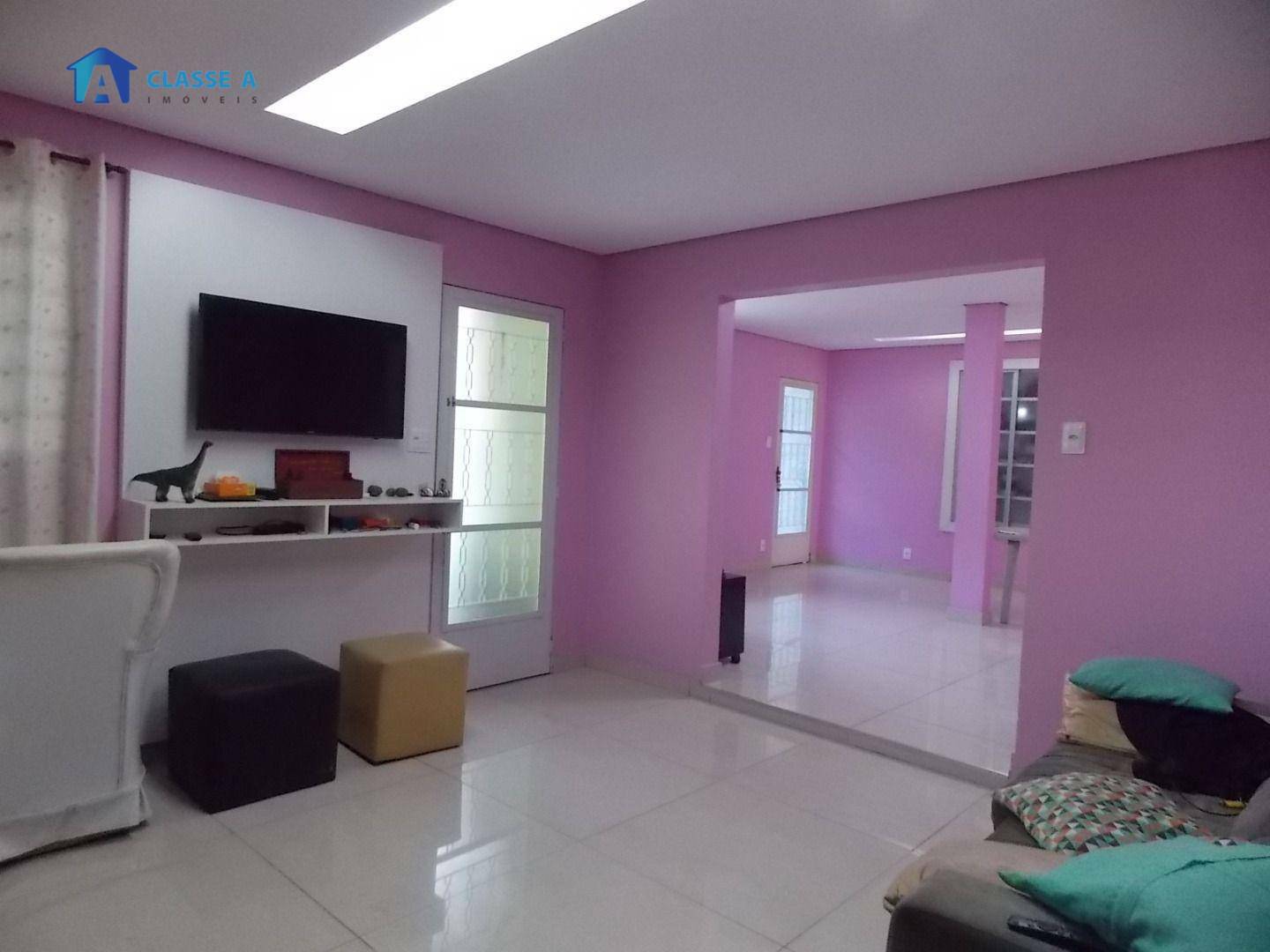 Casa à venda com 2 quartos, 115m² - Foto 2