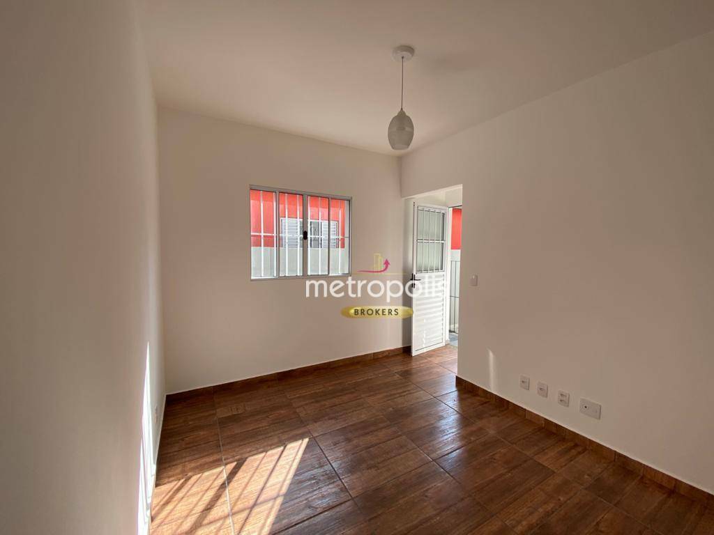 Casa à venda com 2 quartos, 120m² - Foto 2