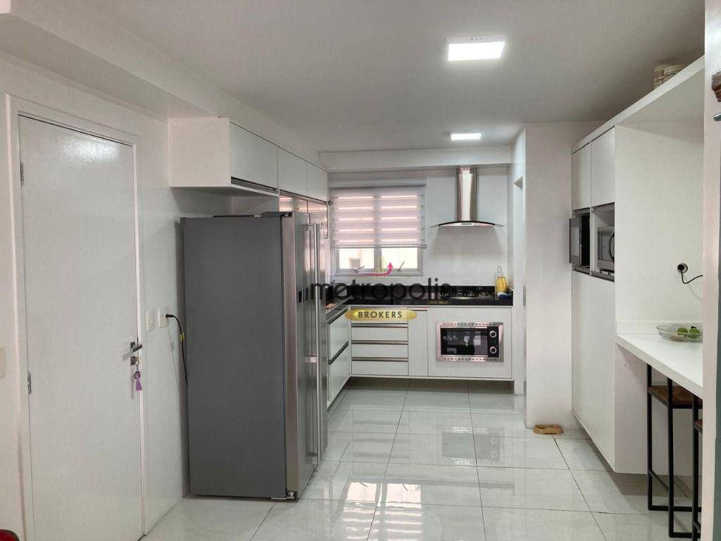 Apartamento à venda com 3 quartos, 128m² - Foto 10