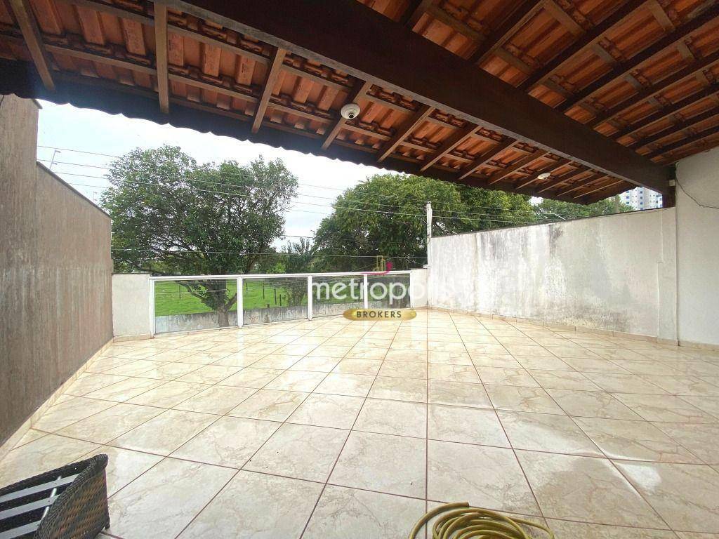 Sobrado à venda e aluguel com 5 quartos, 265m² - Foto 27