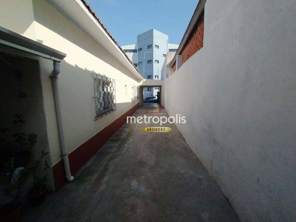 Casa à venda com 5 quartos, 250m² - Foto 21