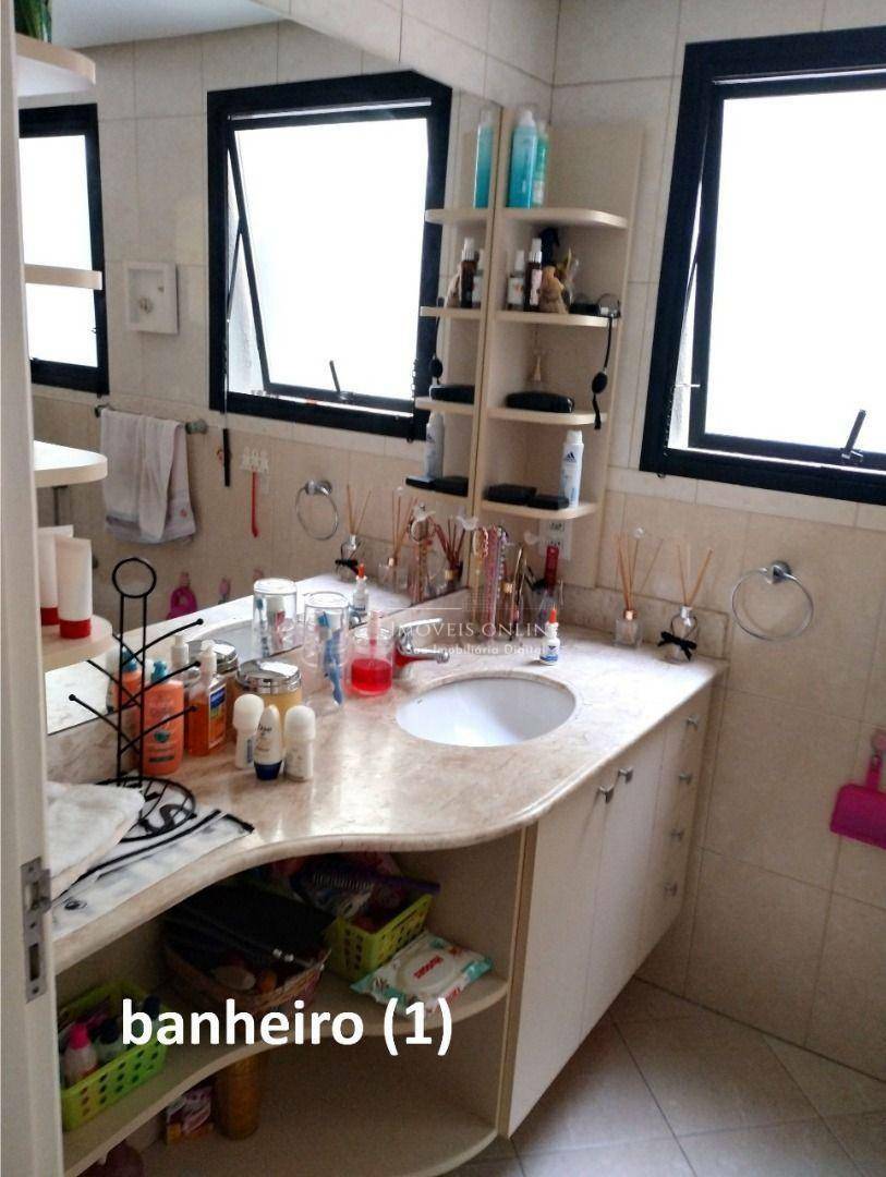 Apartamento à venda com 3 quartos, 157m² - Foto 20